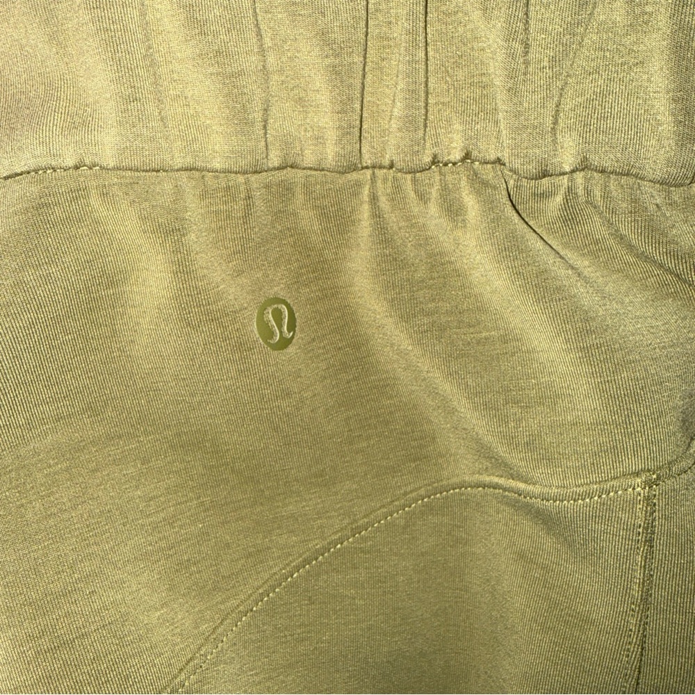 Lululemon Softstreme Relaxed HR Pant Size 10 BRZG Bronze Green Jogger - Picture 7 of 8